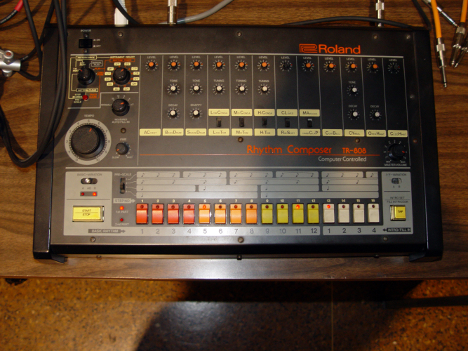 tr808